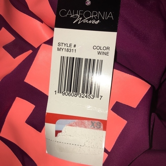 CALIFORNIA Waves Graphic One Piece Swimsuit - Picture 3 of 4